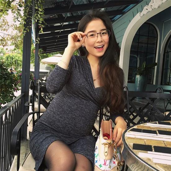 Đọ vẻ xinh đẹp của hotgirl Việt khi bầu bí - Ảnh 31.