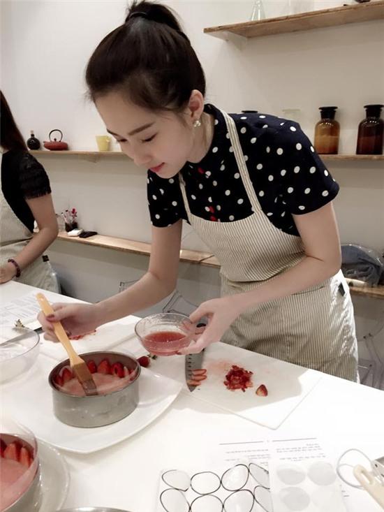 Hoa hậu Thu Thảo.