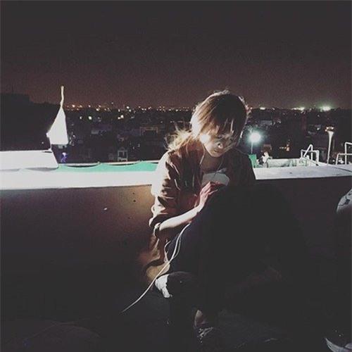 Hiện nữ ca sĩ đang cảm thấy vô cùng mệt mỏi và đau đớn sau khi công khai chia tay bạn trai.