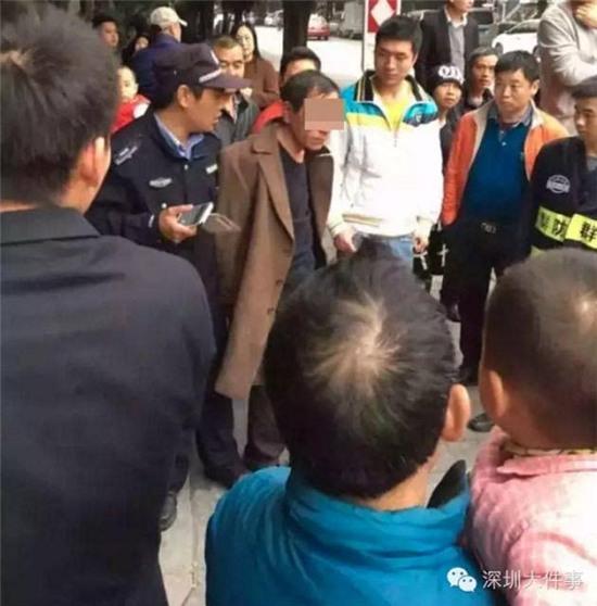 Kẻ bắt cóc trẻ em đã bị khống chế.