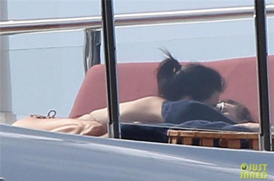 Cặp đôi Harry Styles - Kendall Jenner ra mắt nhị vị phụ huynh - Ảnh 7.