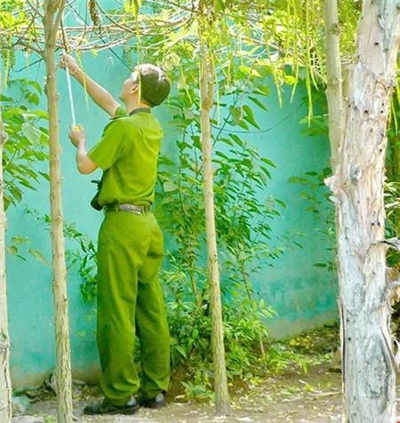 hung thu sat hai vo chong trong biet thu cao khoang 1m80 - 2