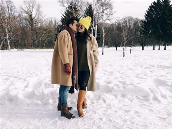 Đông Nhi tự hào là ca sĩ duy nhất trong danh sách Forbes