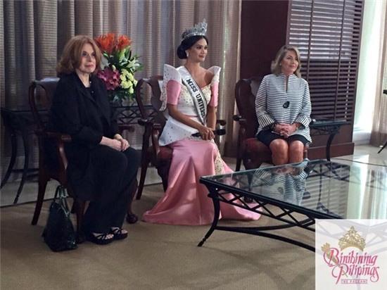 Đương kim Hoa hậu Hoàn vũ diện kiến Tổng thống Philippines