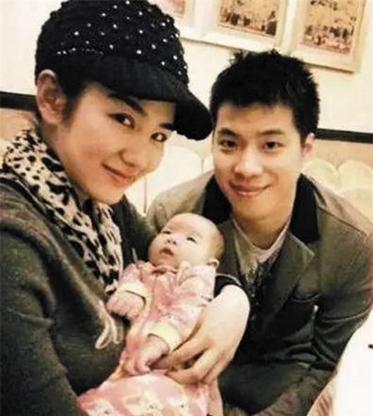 Huỳnh Dịch bị tòa án Mỹ hạn chế gặp con gái