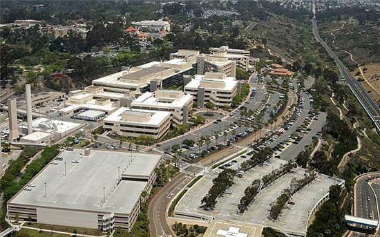 Xảy ra xả súng tại San Diego, Mỹ - Ảnh 1.