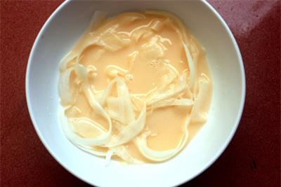 mut-cu-cai-vi-sua-tuoi-thom-ngon-don-tet-3