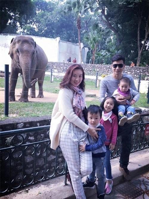 Hoa hậu Việt vượt qua 10 câu hỏi Ai là triệu phú