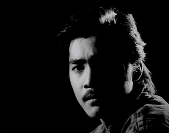 Lý Hùng trong Người không mang họ.