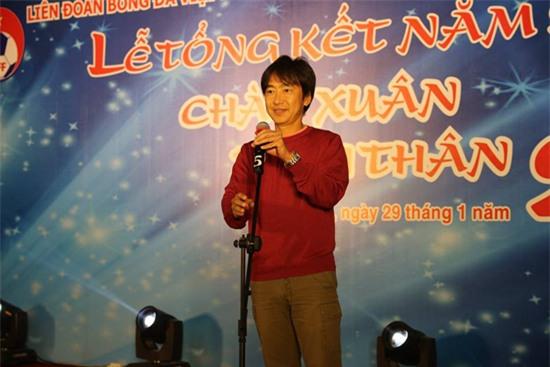 hlv-miura-vui-ve-nhan-qua-chia-tay-cua-vff-3