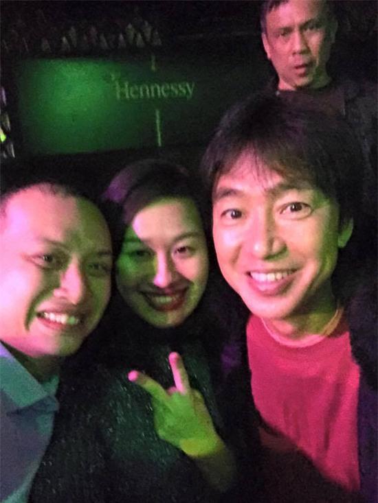 hlv-miura-vui-ve-nhan-qua-chia-tay-cua-vff-6