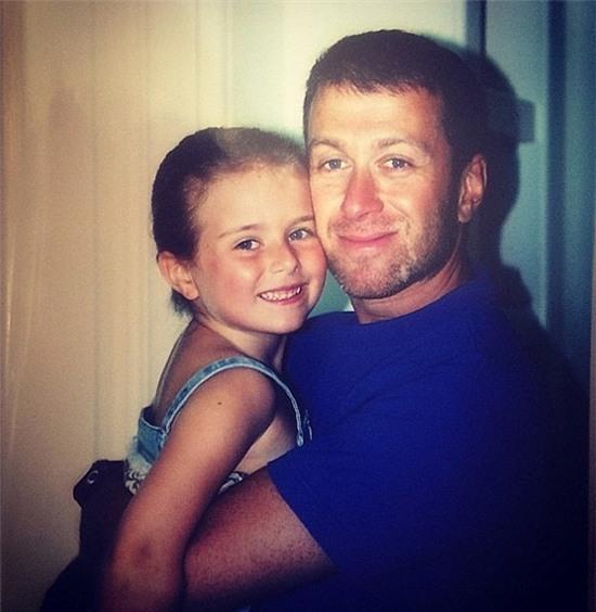 cuoc-song-khong-nhu-mo-cua-con-gai-ty-phu-abramovich-8