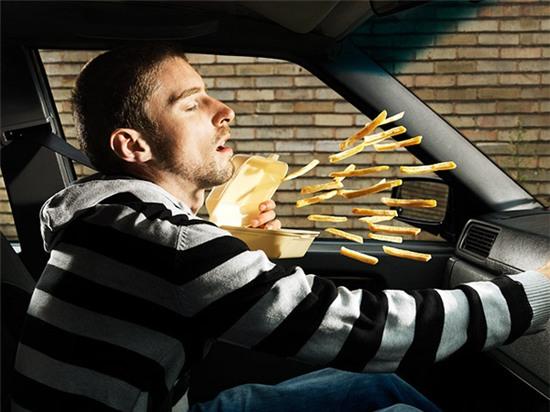 Bí hiểm căn bệnh lạ khiến thời gian ngừng trôi - Ảnh 3.