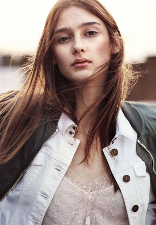 brooklyn-trong-qua-trinh-tac-nghiep-cho-burberry-6