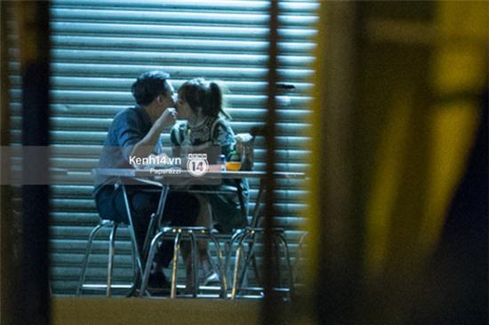 Hậu chia tay Tiến Đạt, Hari Won bị bắt gặp say đắm hôn Trấn Thành giữa đêm khuya - Ảnh 18.