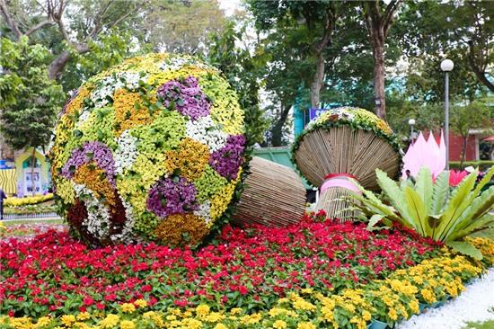 Rộn ràng khai mạc hội hoa xuân Tao Đàn