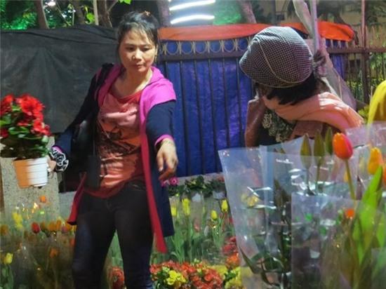 cau noi khien dan ban hoa tet “dau long” hinh anh 2