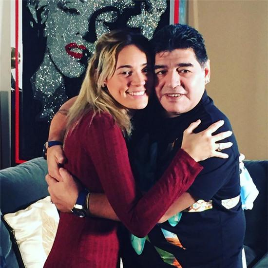 maradona-da-mat-cang-bong-min-mang-5