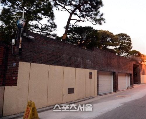 Song Hye Kyo bị khui lại scandal trốn thuế vì mua nhà trăm tỉ - Ảnh 2.