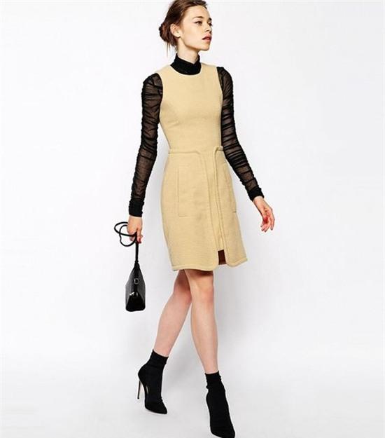 kết hợp áo len cao cổ