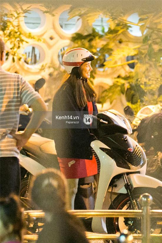 Trường Giang - Nhã Phương diện đồ đôi, ôm hôn nhau xóa tan tin đồn rạn nứt - Ảnh 10.