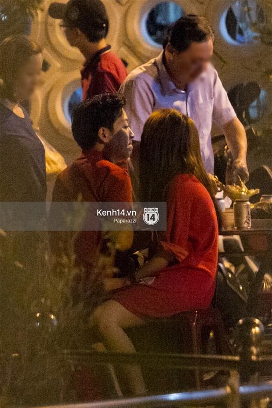 Trường Giang - Nhã Phương diện đồ đôi, ôm hôn nhau xóa tan tin đồn rạn nứt - Ảnh 14.