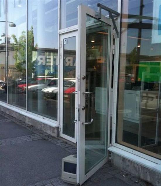 Ối giời ơi, làm gì mà "căng" thế - 6