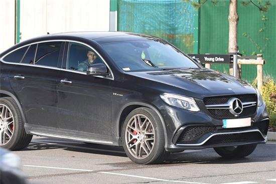 xe-sang-cua-cac-sao-man-city-4