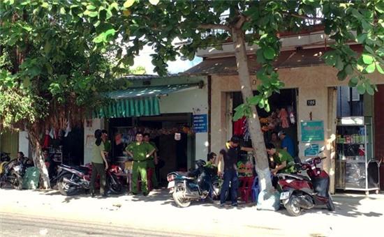 Nam sinh lớp 9 bị truy sát trước cổng trường