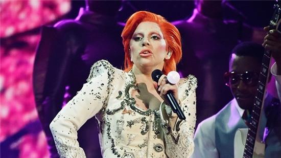 Grammy 2016: Sân khấu không đề cao giải thưởng