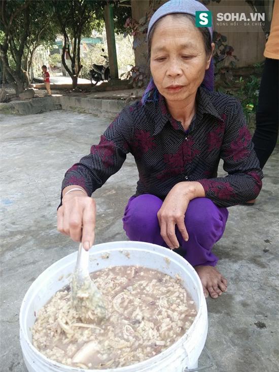 Kinh dị món khoái khẩu được làm từ… đồ ăn thừa cho lợn - Ảnh 1.