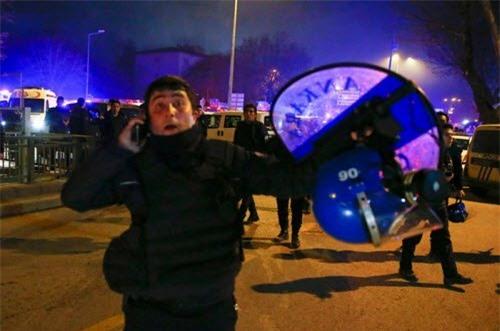 bom no rung chuyen tho nhi ky, 28 quan nhan thiet mang hinh anh 2