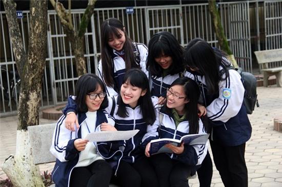 Nữ sinh nói 6 thứ tiếng là học sinh giỏi quốc gia