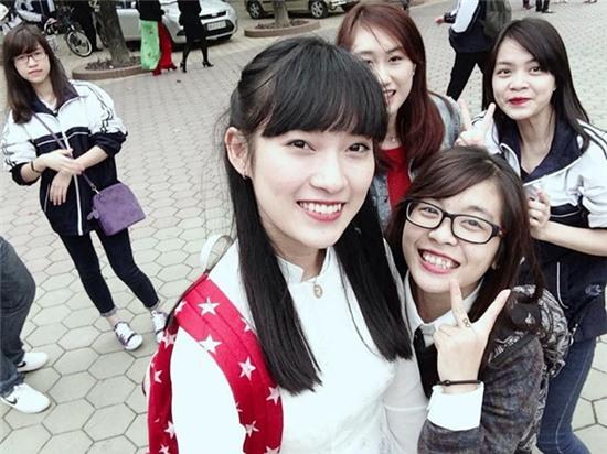 Nữ sinh nói 6 thứ tiếng là học sinh giỏi quốc gia