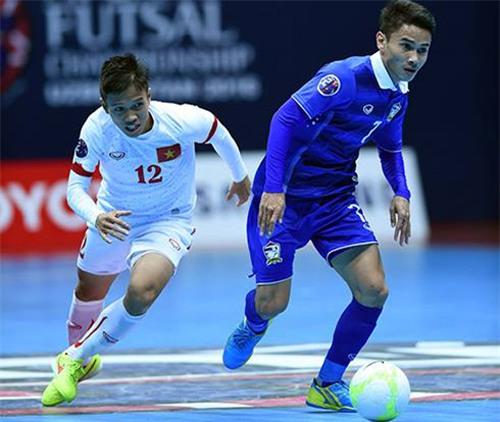tuyen-futsal-viet-nam-thua-dam-thai-lan-o-tran-tranh-hc-dong-1
