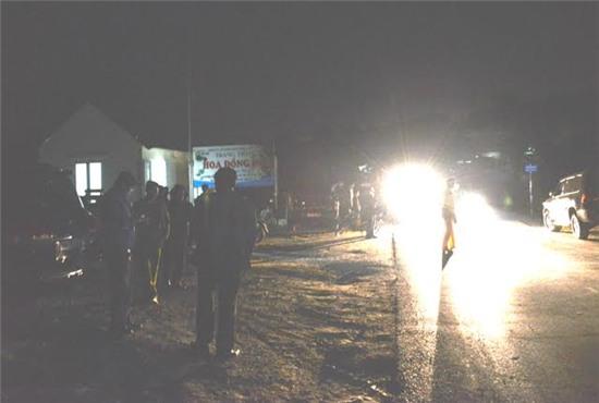 quang ninh: hai nhom thanh nien dau sung, 6 nguoi bi thuong hinh anh 1