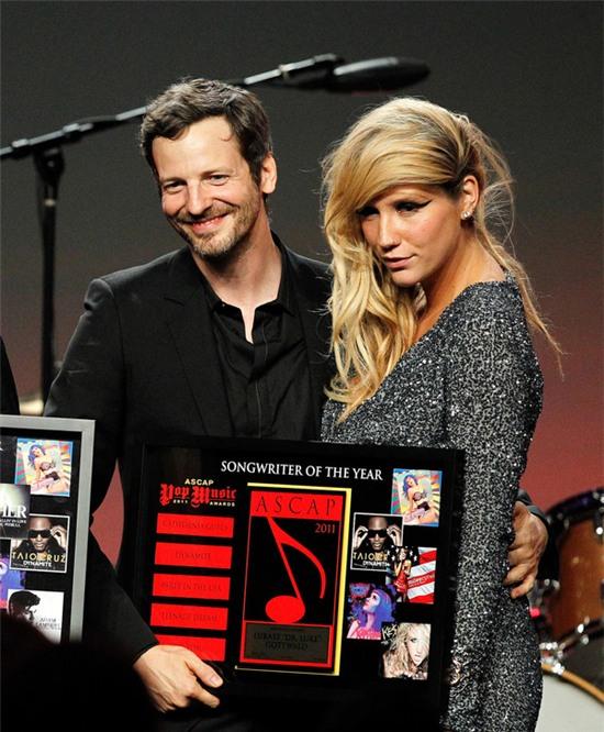 Toàn cảnh vụ kiện ầm ĩ gây bức xúc dư luận của Kesha và Dr. Luke - Ảnh 8.