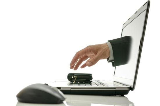 Khách nữ nghi bị hacker trộm sạch 2.000 USD trong tài khoản, Vietcombank nói gì? - Ảnh 4.