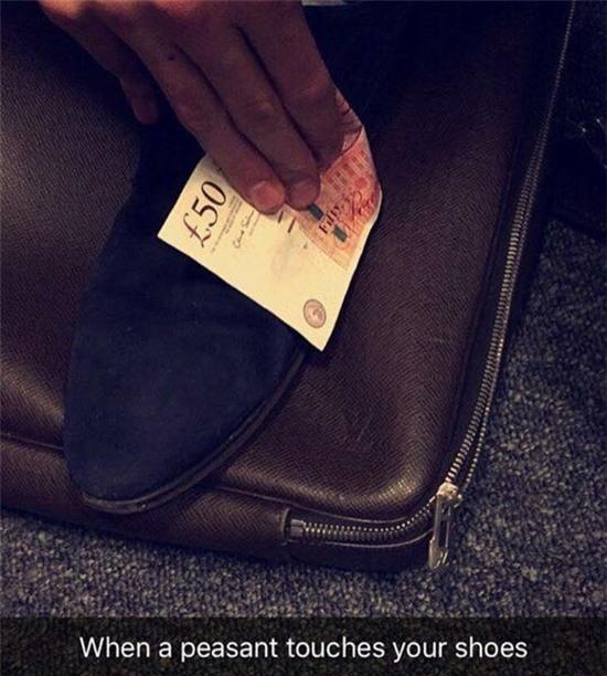 Hội con nhà giàu London: Xế thì dát vàng, tiền thì để lau giày - Ảnh 8.