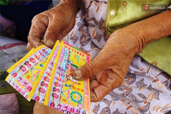 Người Sài Gòn chung tay giúp cụ bà 82 tuổi thực hiện giấc mơ một lần trở về Huế - Ảnh 10.