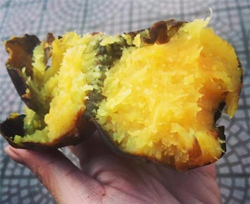 xon xao cach nuong khoai cuc ngon bang thia inox - 3