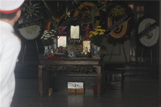 xe Camry gây tai nạn, xe Camry đâm chết 3 người, tai nạn giao thông, Long Biên, Ái Mộ