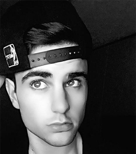 Đẹp trai bất ngờ sau khi giảm tận 71kg chỉ trong 10 tháng - Ảnh 10.