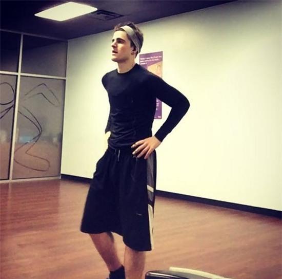 Đẹp trai bất ngờ sau khi giảm tận 71kg chỉ trong 10 tháng - Ảnh 9.