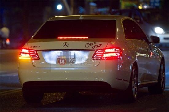 Miu Lê diện đồ đơn giản, lái xe sang tiền tỷ mới tậu đi mua sắm - Ảnh 8.