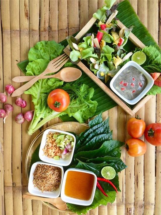 Ngôi nhà giữa vườn rau này đang được cư dân mạng Việt share điên đảo! - Ảnh 12.