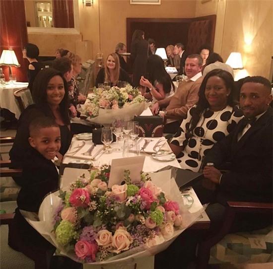 sao-anh-ron-rang-trong-ngay-cua-me-7