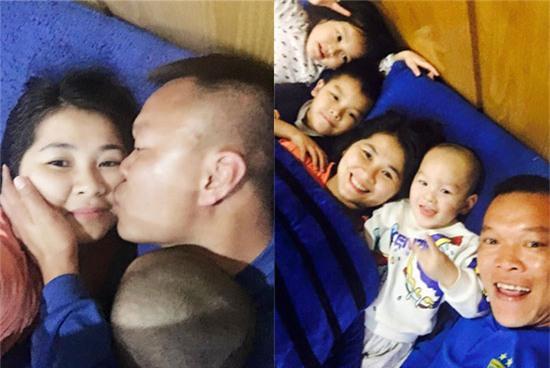 cau-thu-viet-lang-man-ben-ban-gai-dip-8-3-6