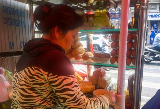 Con gái 6 tuổi bị bắt cóc may mắn trở về, người mẹ xuống tóc cảm ơn đời - Ảnh 2.