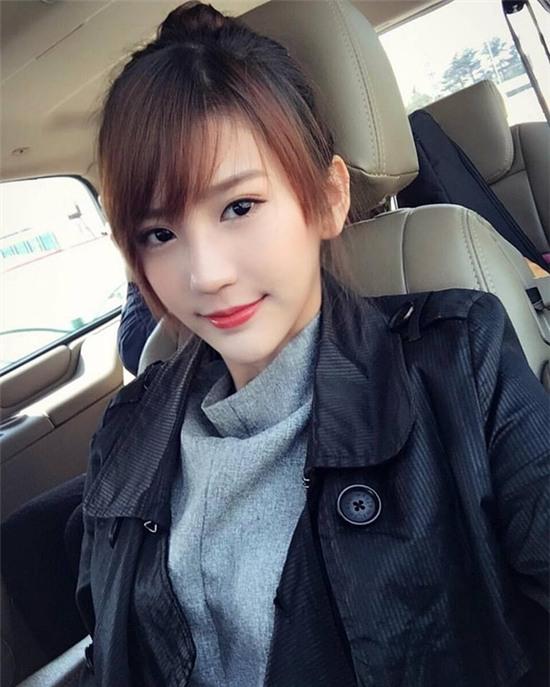 Loạt ảnh du lịch Sài Gòn của hot girl Malaysia khiến fan Việt thích thú - Ảnh 10.